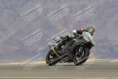 media/Jan-14-2023-SoCal Trackdays (Sat) [[497694156f]]/Turn 9 Set 2 (1130am)/